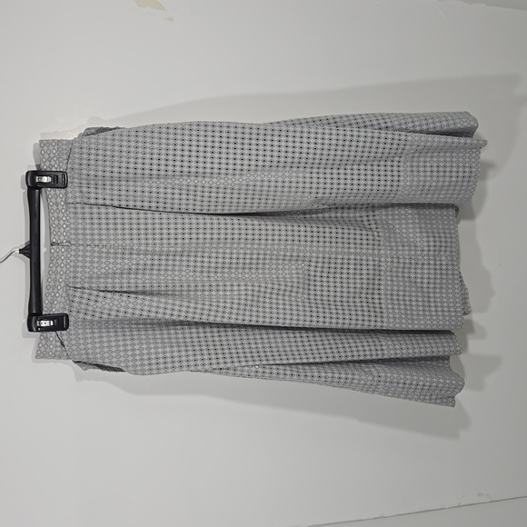 {Tibi} Riko Eyelet Flat Origami Skirt In Kumo Grey - Size 6 - Picture 5 of 17